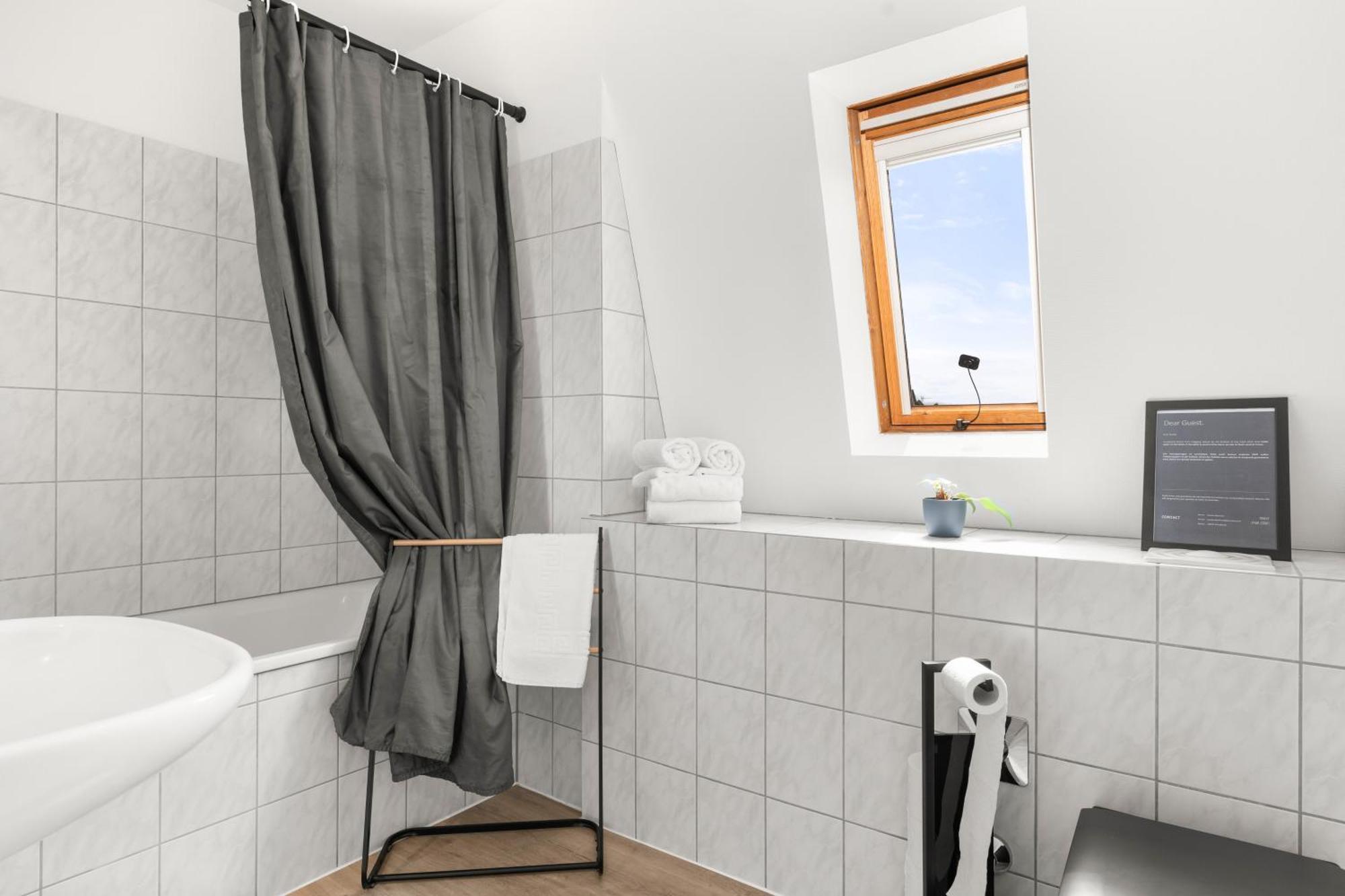 Maracoon - Suite Studios 1 Krefeld Uerdingen I 20 Min Zur Messe מראה חיצוני תמונה